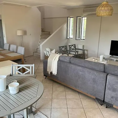 Evalia - Private With Pool -malakonda ,eretria ,greece * Eretria (Evia)